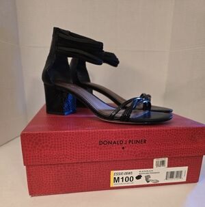 Donald J. Pliner Essie Black Block Heel Sandals 10M NEW